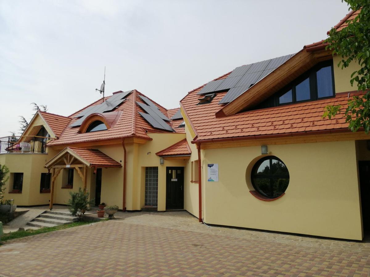 Casa Ninfea Panzió *